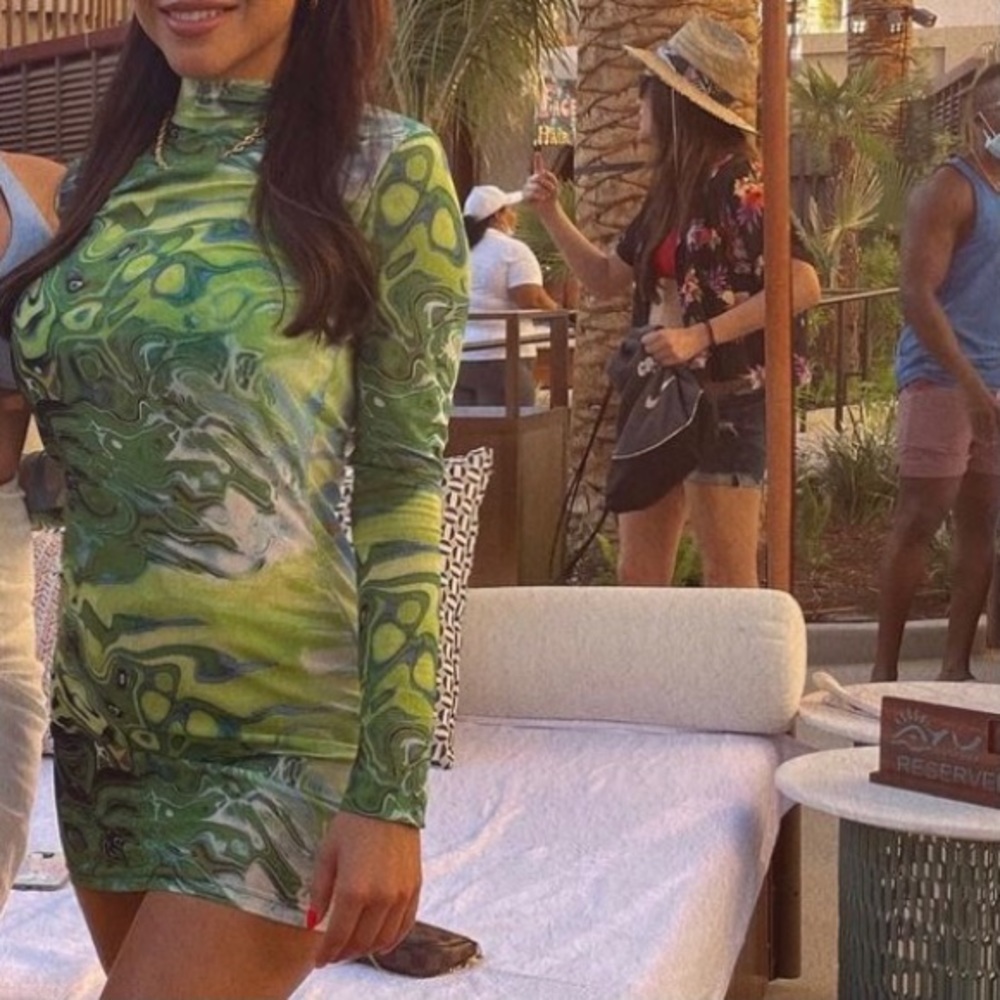 Abstract Marble Dress - Picture 2 of 2
